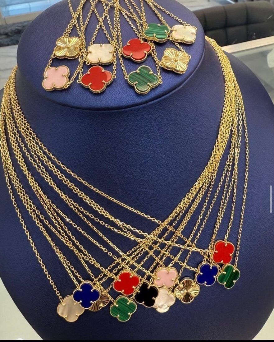 Gargantilla Clover 18in en Oro 14K