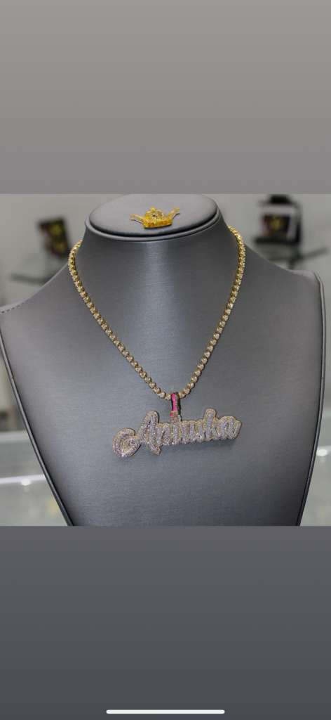 Dije Cara de Cristo en Oro 10K - Imagen 4