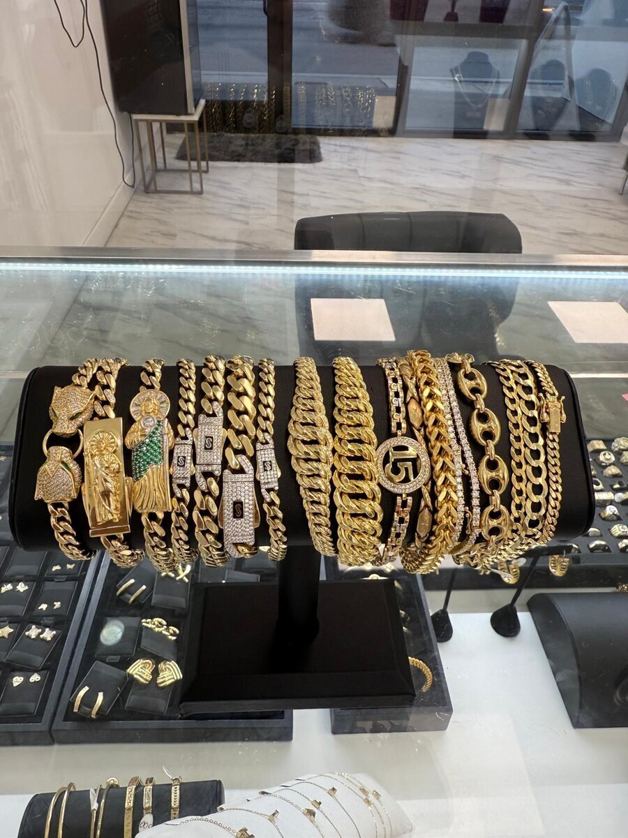 Pulso Eslabón Cubano en Oro 10K 6mm 8 Pulgadas