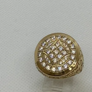 Anillo Roseta de Hombre Forma de Rombo Grande en Oro 10K