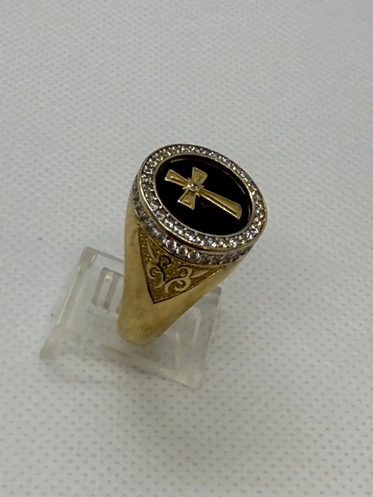 Anillo de Cruz en Oro 10K