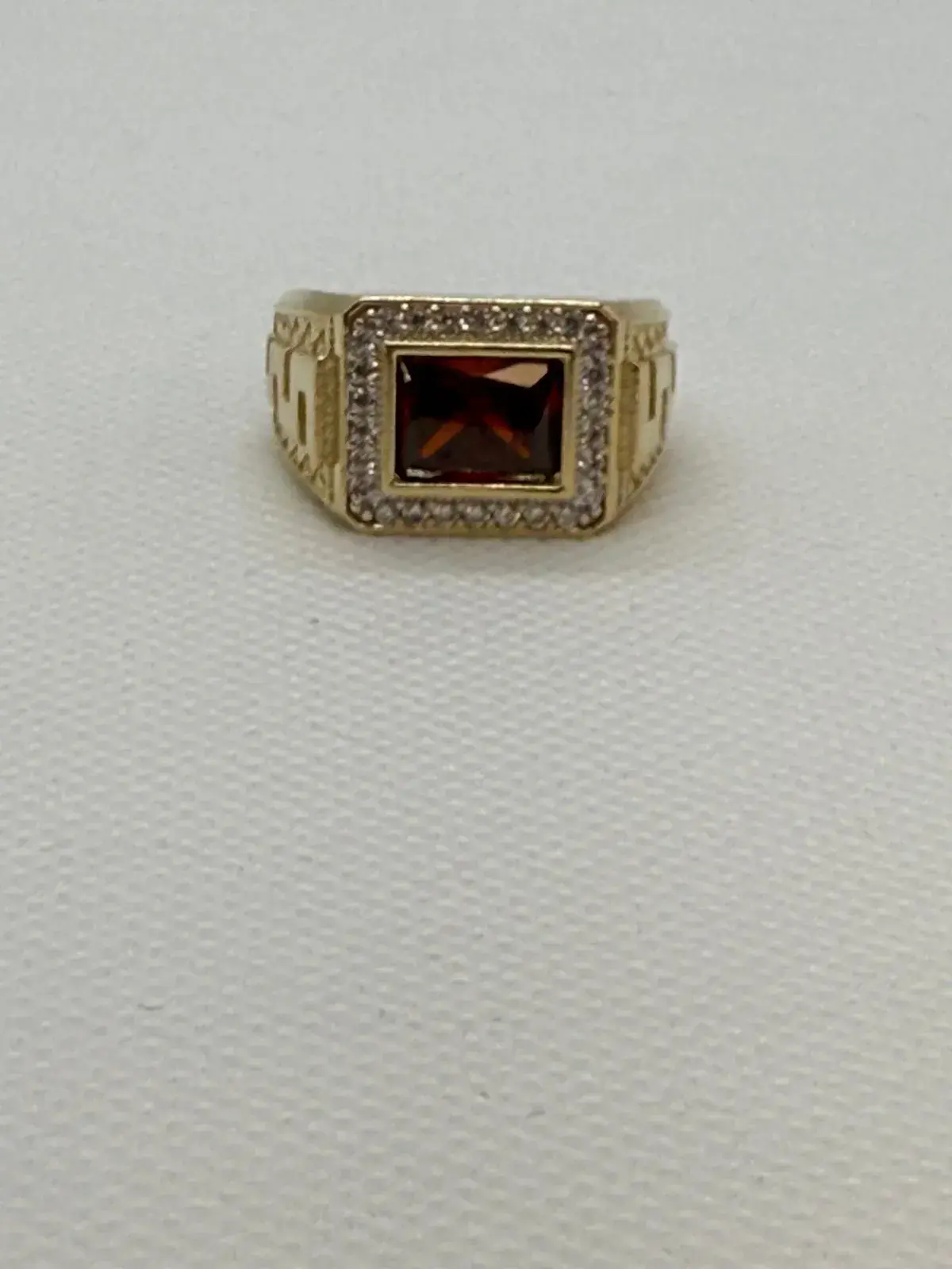 Anillo de Piedra Rectangular en Oro 10K - Imagen 3