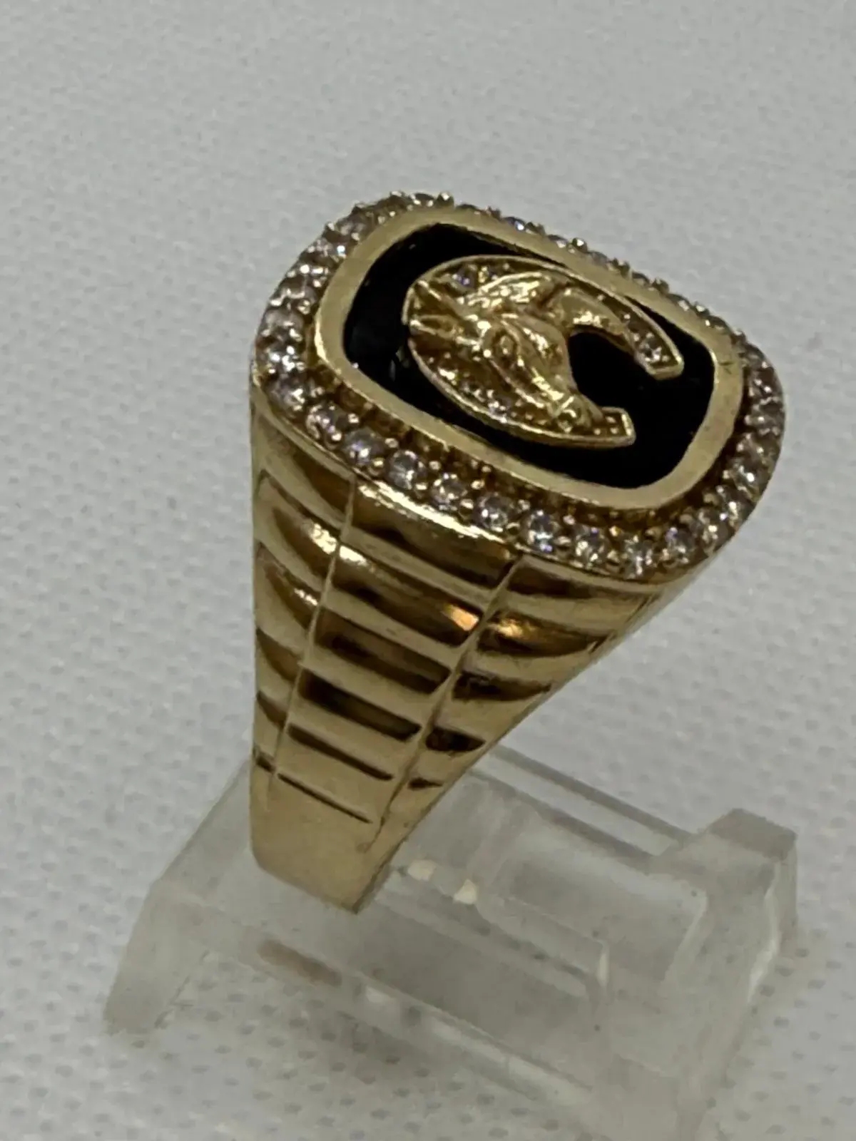 Anillo de Herradura con Ónix en Oro 10K - Imagen 3