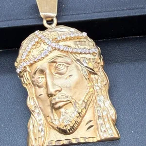 Dije de Cara de Cristo en Oro 10K