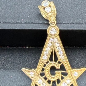 Dije de MasÃ³n en Oro 10K