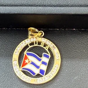 Dije de Bandera Cubana en Oro 10K