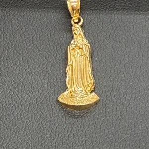 Dije de Virgen Maria en Oro 10K