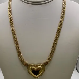 Bizantino con CorazÃ³n en Oro 10K