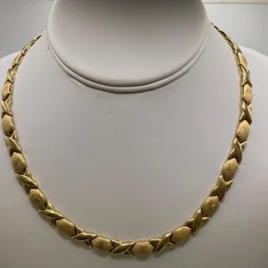 Gargantilla de Besos en Oro 10K